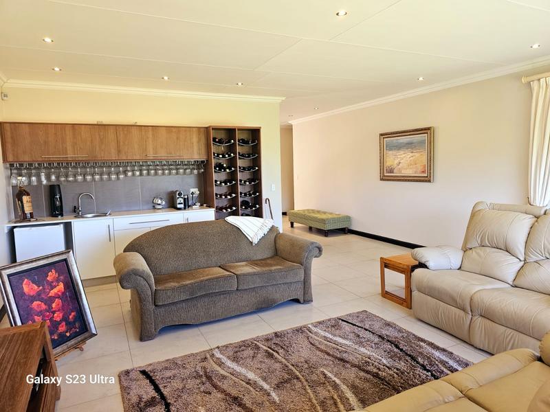 4 Bedroom Property for Sale in Heather Park Western Cape